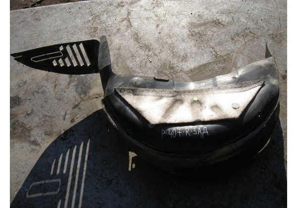 підкрилок,правий задній,Peugeot 407,1.6hdi